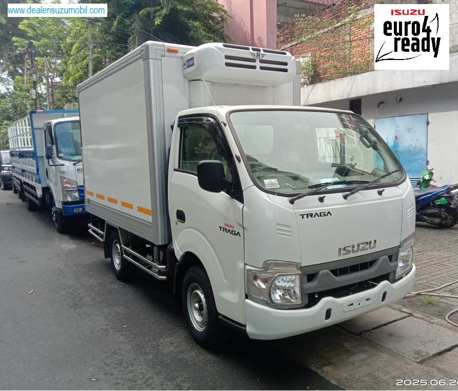 BOX FREEZER ISUZU TRAGA