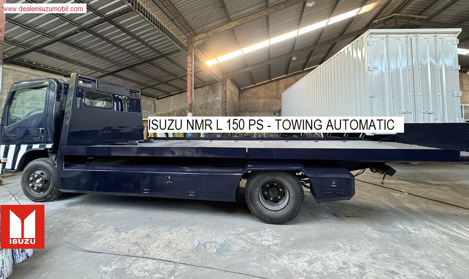 Isuzu NMR L 150 PS Towing Car automatic