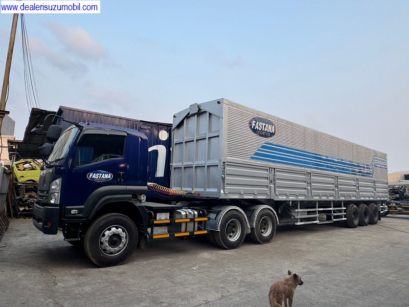 ISUZU GIGA GVZ WING BOX TRAILER