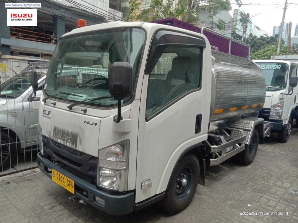 Isuzu NLR 120 PS TRUK TANGKI SUSU