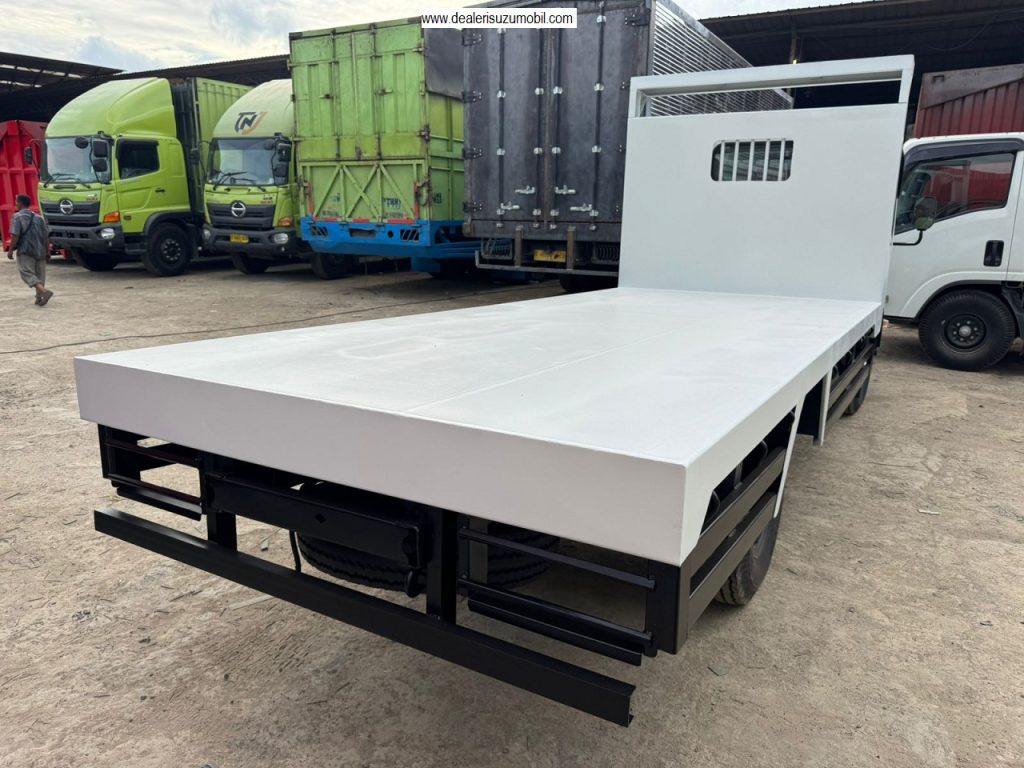 LOSBAK FLAT DECK ISUZU NLR L