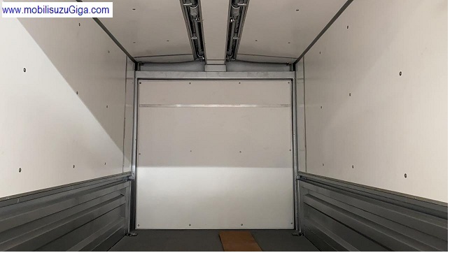 Inner Kargo Isuzu Traga euro 4